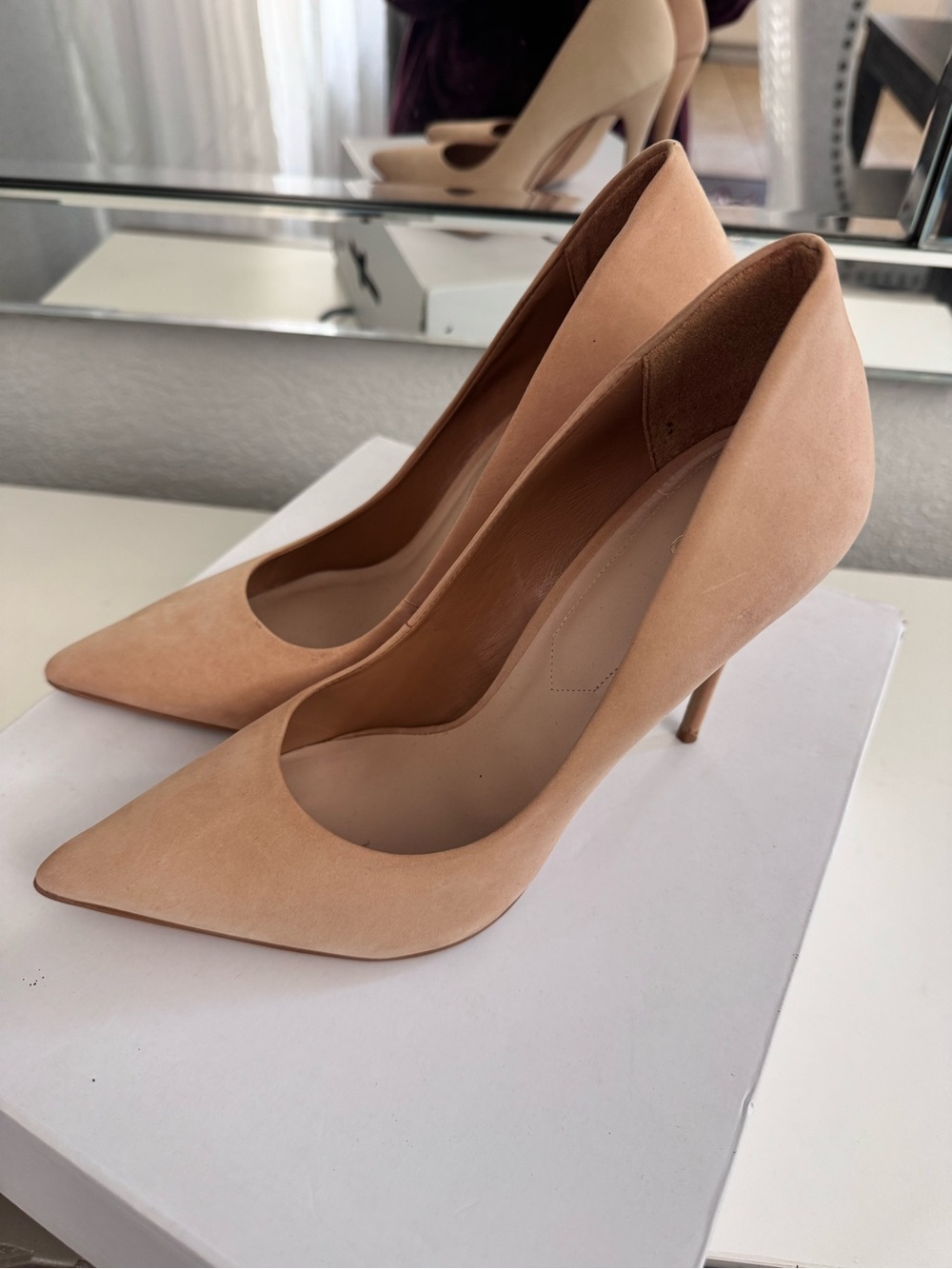 4 Inch ALDO Cassedy Blush Nude Pointed-Toe Suede Pumps Office Dinner